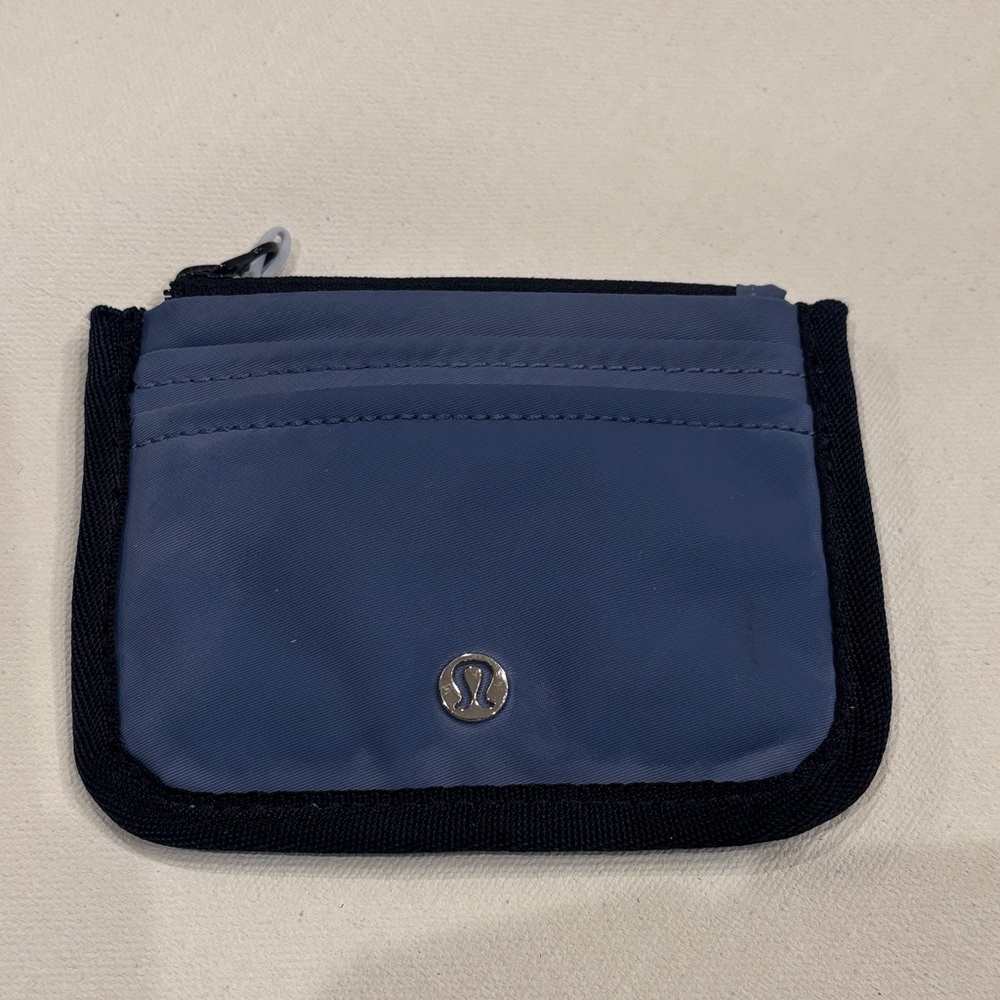 Lululemon Card Holder with Top Zipper Pocket + 3 Slip Pockets